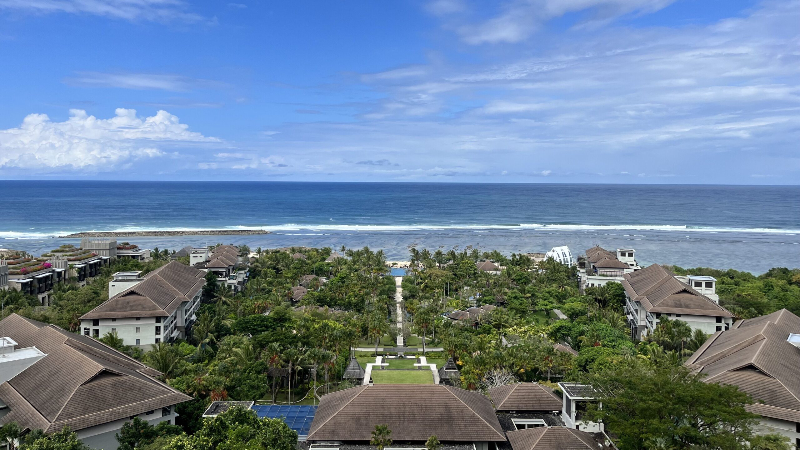 ザ・リッツ・カールトン・バリ　The Ritz-Carlton Bali　ホテルロビーからの景色