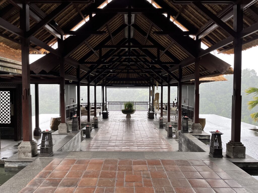 マンダパ・リッツ・カールトン・リザーブ　Mandapa, a Ritz-Carlton Reserve　ロビー