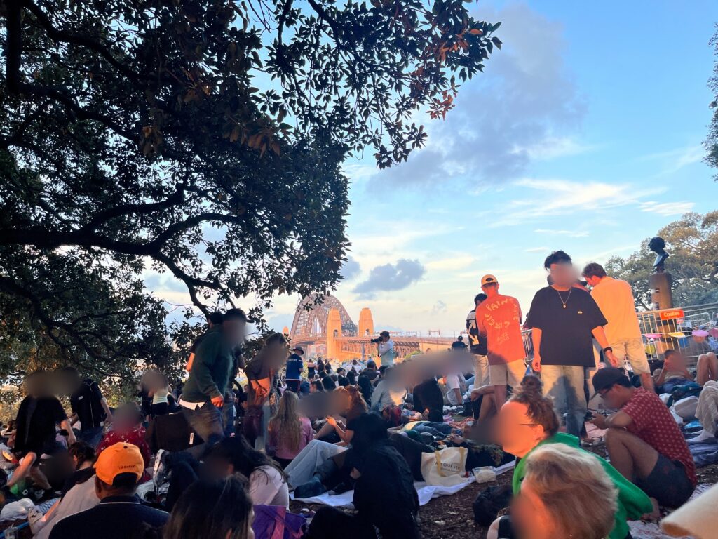 シドニーの年越しカウントダウン花火(Sydney New Year's Eve Fireworks)ファミリー花火 @オブザバトリー・ヒル・パーク(Observatory Hill Park)